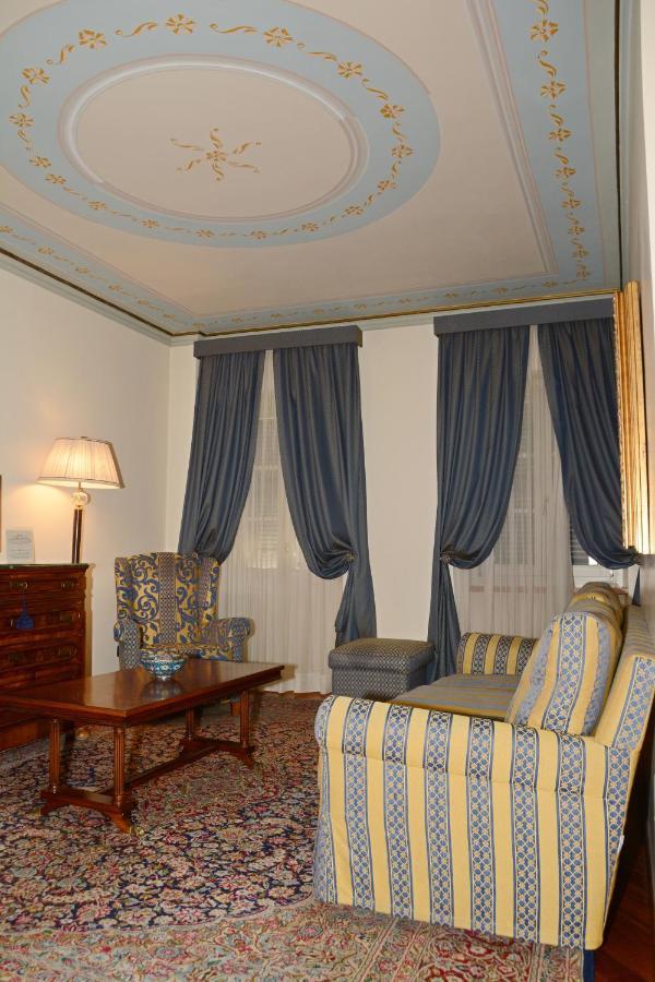 Palazzo Finati Bed & Breakfast Alba  Bagian luar foto