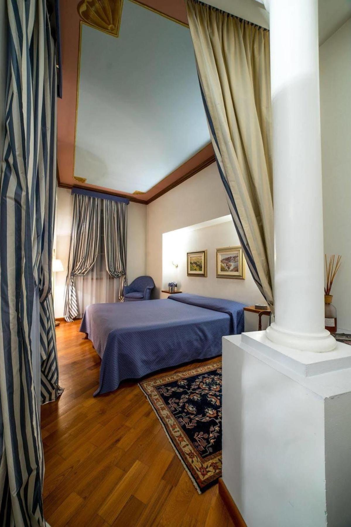 Palazzo Finati Bed & Breakfast Alba  Bagian luar foto