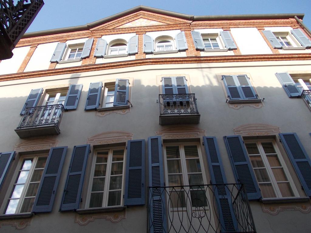 Palazzo Finati Bed & Breakfast Alba  Bagian luar foto
